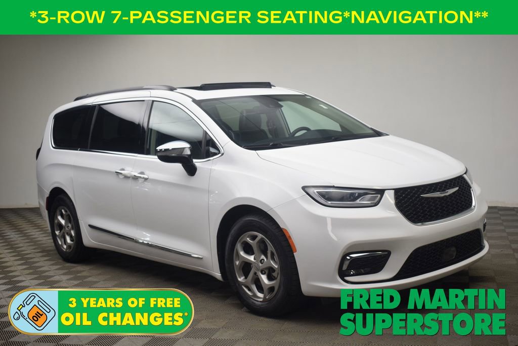 Used 2023 Chrysler Pacifica Limited FWD 360° Tour