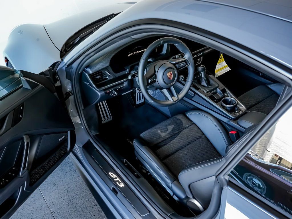 Used 2026 Porsche 911 GT3 image 4