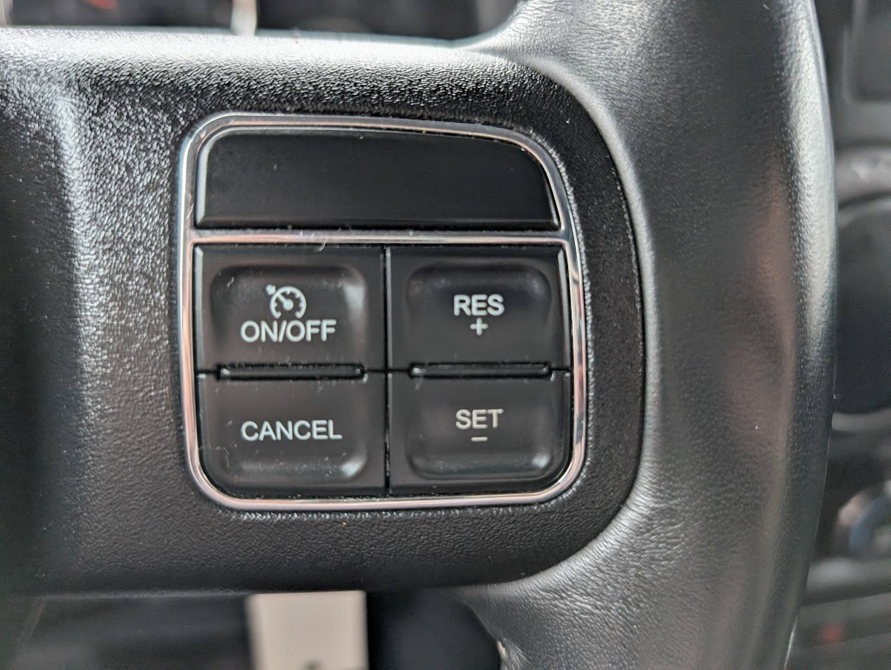 Used 2018 Jeep Wrangler Sport image 18