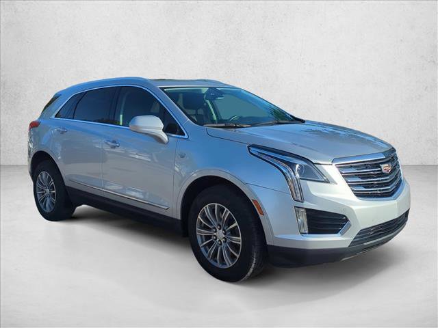Used 2018 Cadillac XT5 Luxury image 2