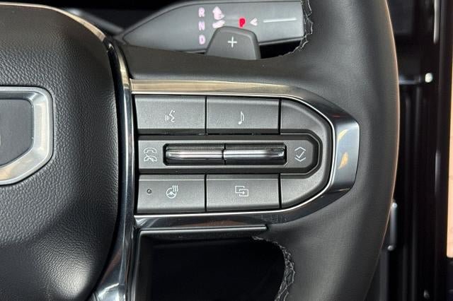New 2026 GMC Acadia Elevation w/ Elevation Premium Package AWD/4WD image 30