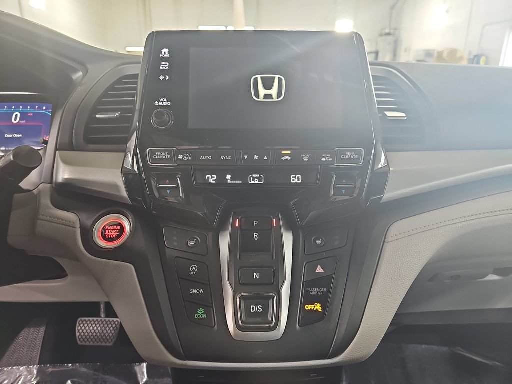 Used 2018 Honda Odyssey Touring image 26