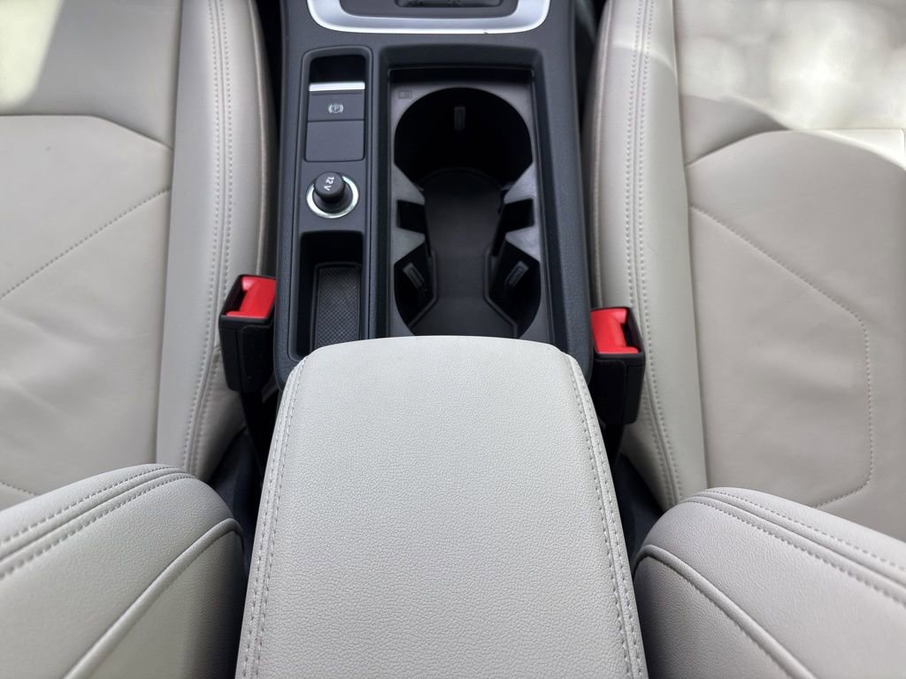 Used 2020 Audi Q3 2.0T Premium w/ Convenience Package image 23