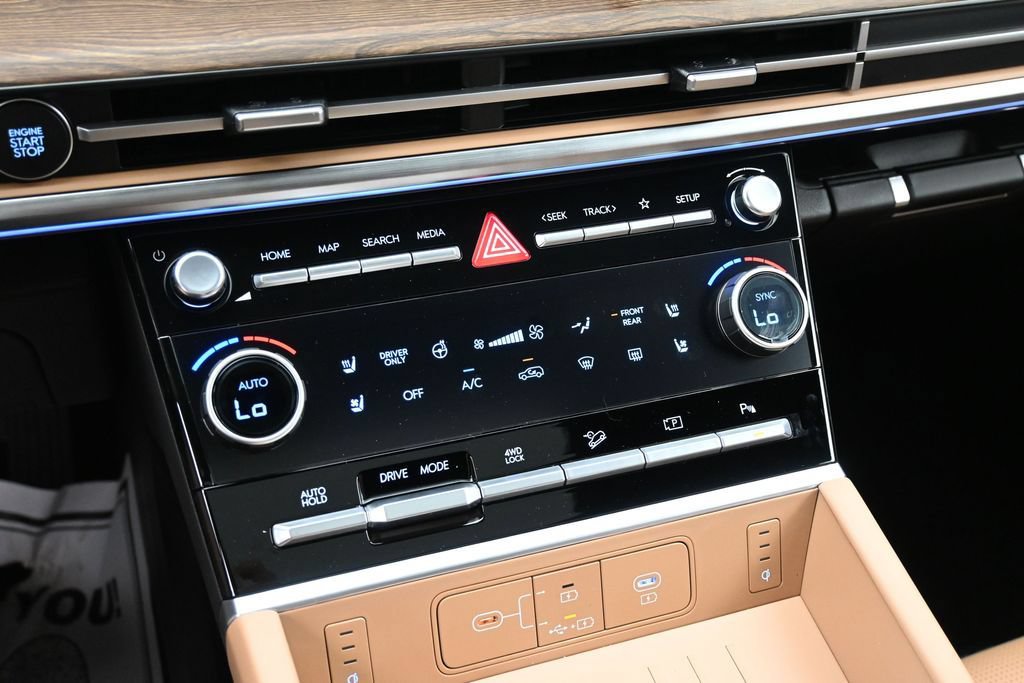 New 2027 Hyundai Santa Fe Limited AWD/4WD image 17