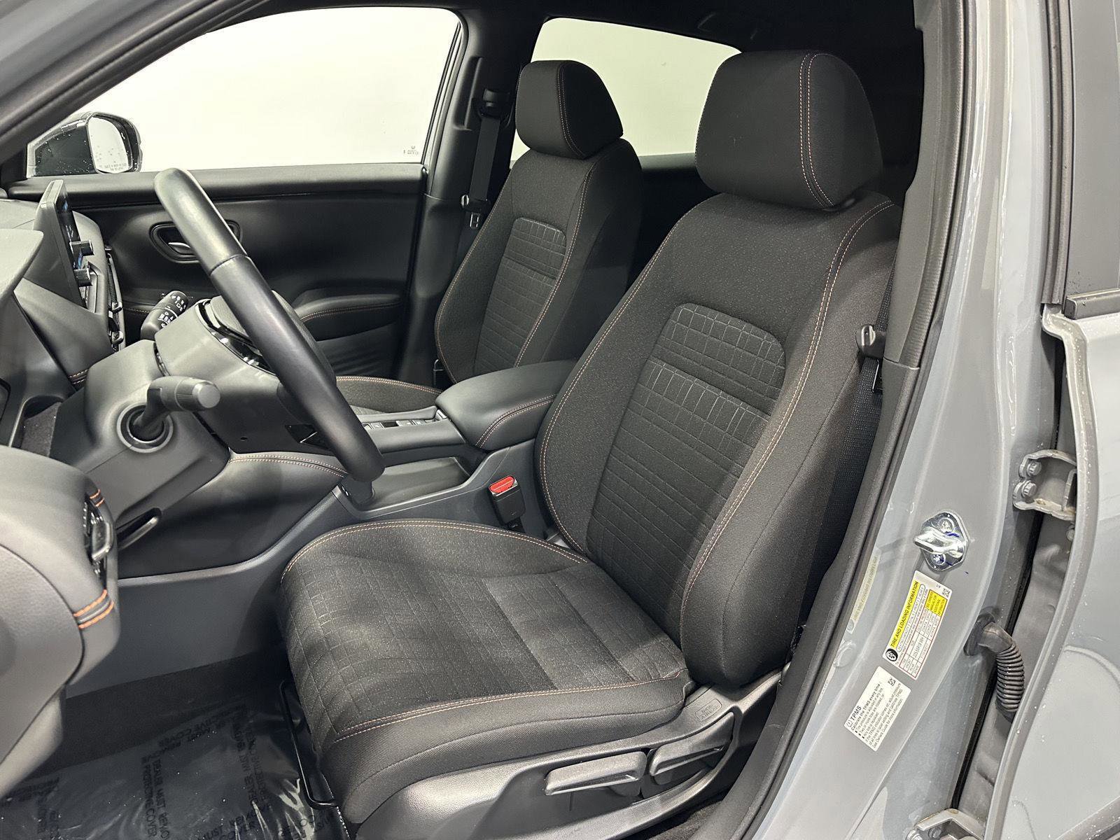 Certified 2025 Honda HR-V Sport image 12