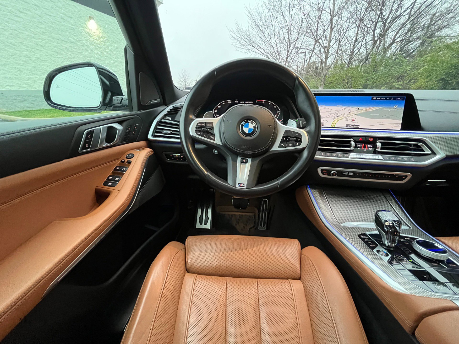 Used 2022 BMW X5 M50i w/ Executive Package image 49