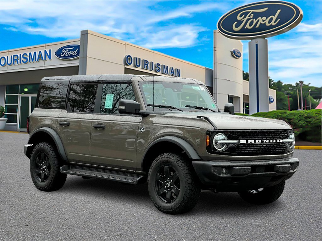New 2025 Ford Bronco Outer Banks image 1