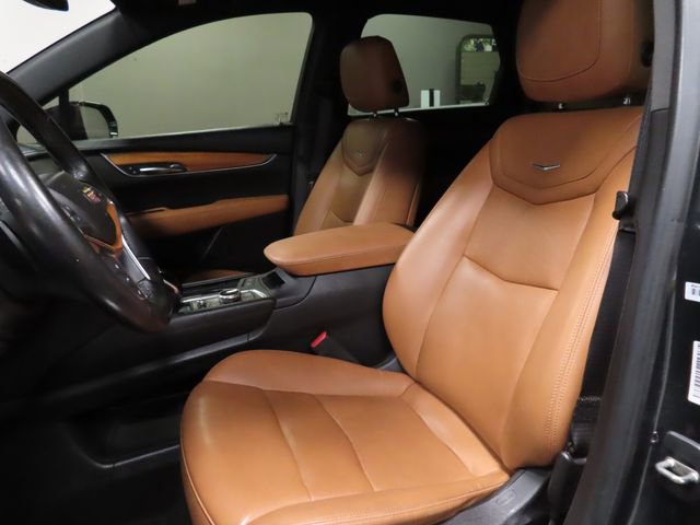 Used 2020 Cadillac XT5 Premium Luxury FWD image 18