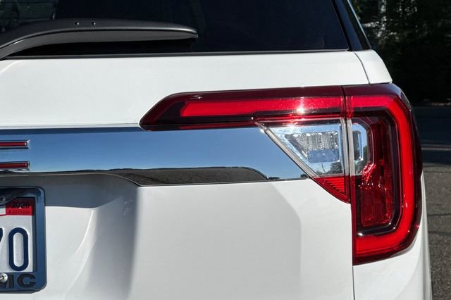 Used 2023 GMC Acadia SLE image 51