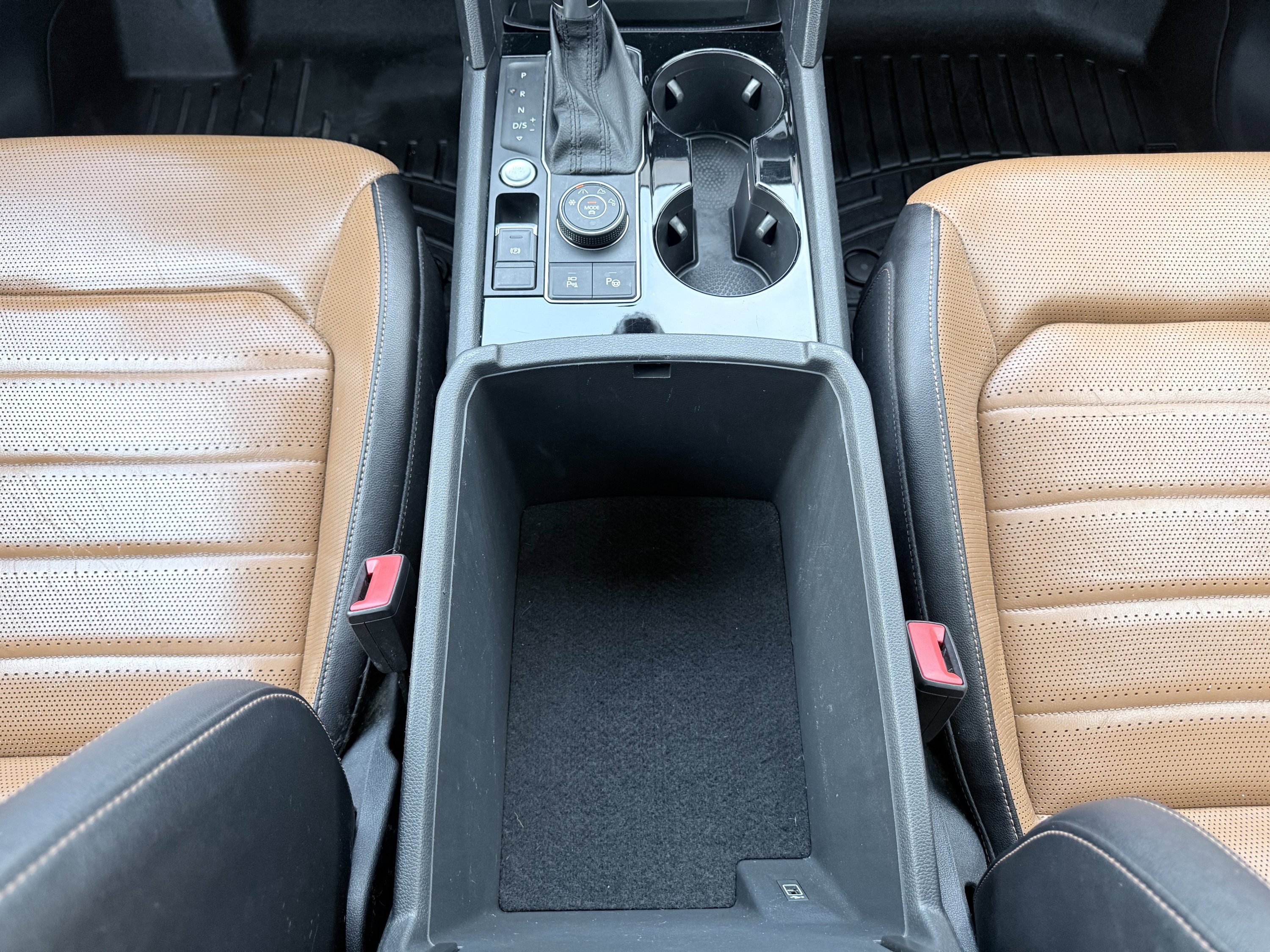 Used 2018 Volkswagen Atlas SEL Premium image 67