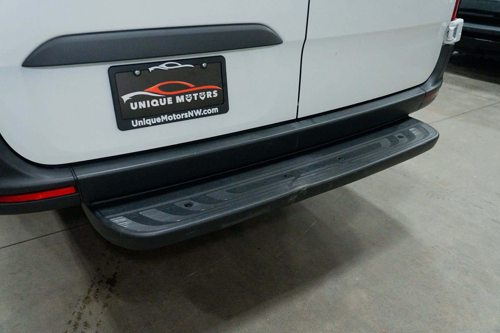 Used 2019 Mercedes-Benz Sprinter 2500 image 11