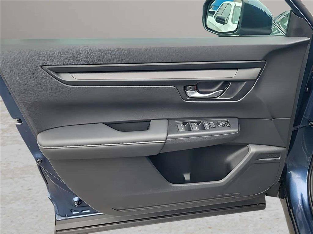 Used 2024 Honda CR-V EX image 16