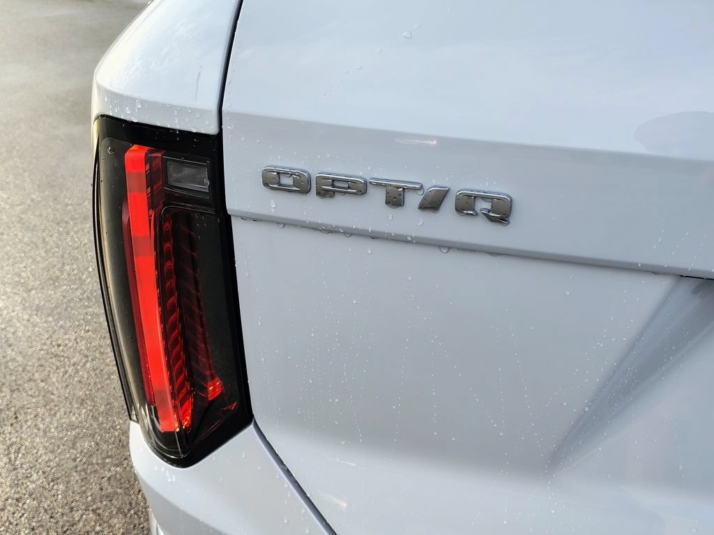 New 2027 Cadillac Optiq Premium Luxury AWD/4WD image 14