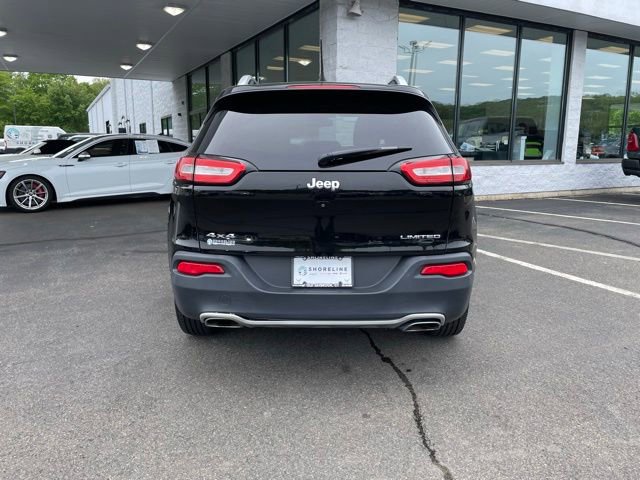 Used 2017 Jeep Cherokee Limited AWD/4WD image 6