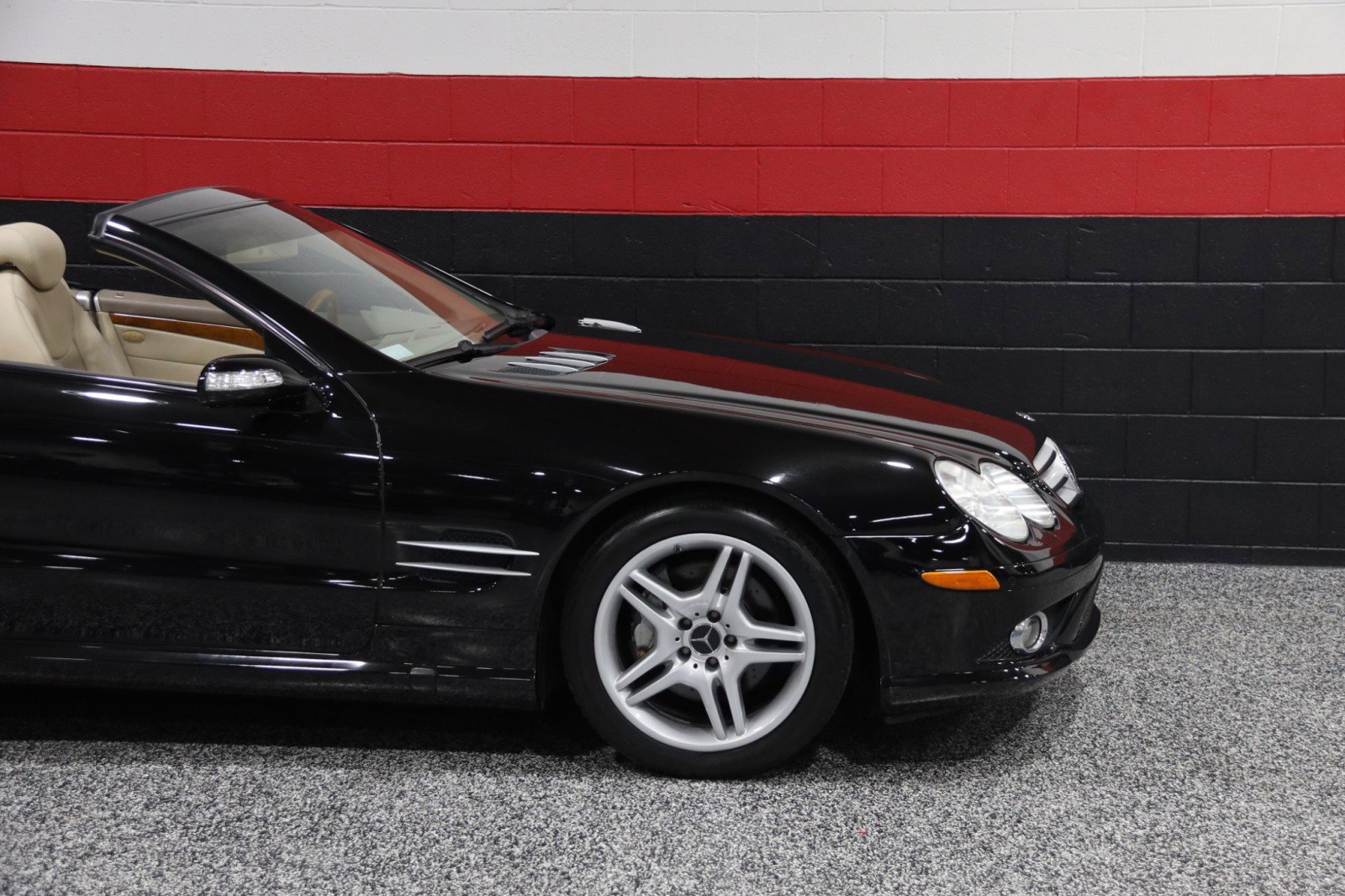 Used 2007 Mercedes-Benz SL 550 image 6