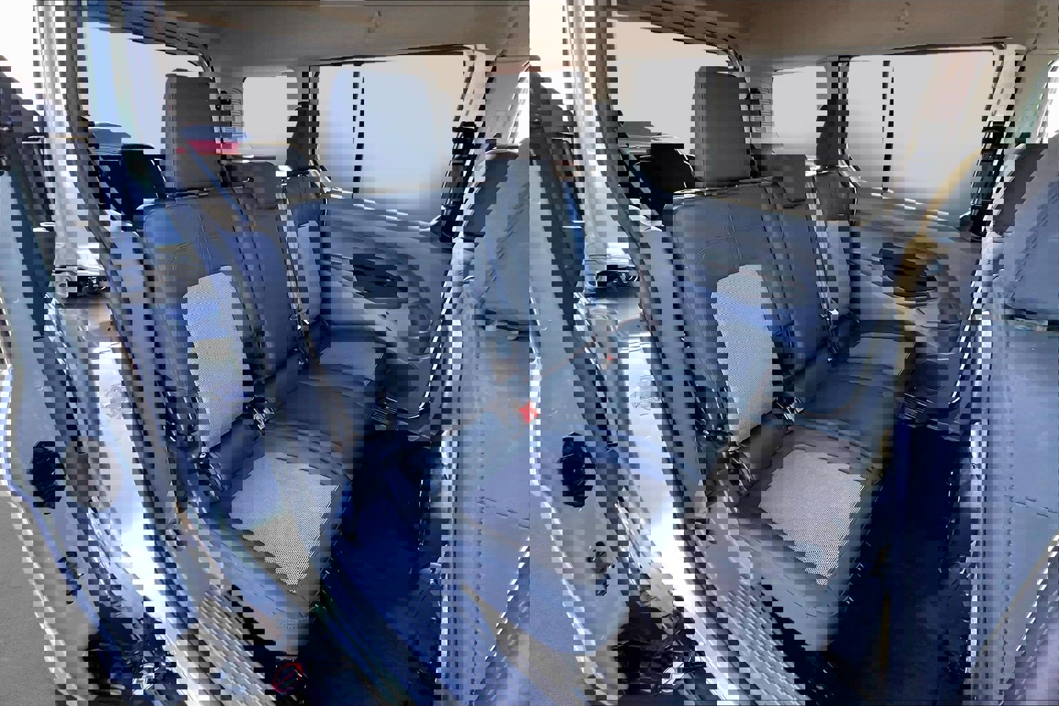 Used 2021 Ford Transit Connect XL image 25