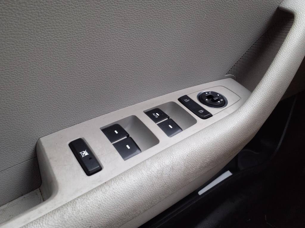 Used 2016 Hyundai Sonata SE FWD image 23