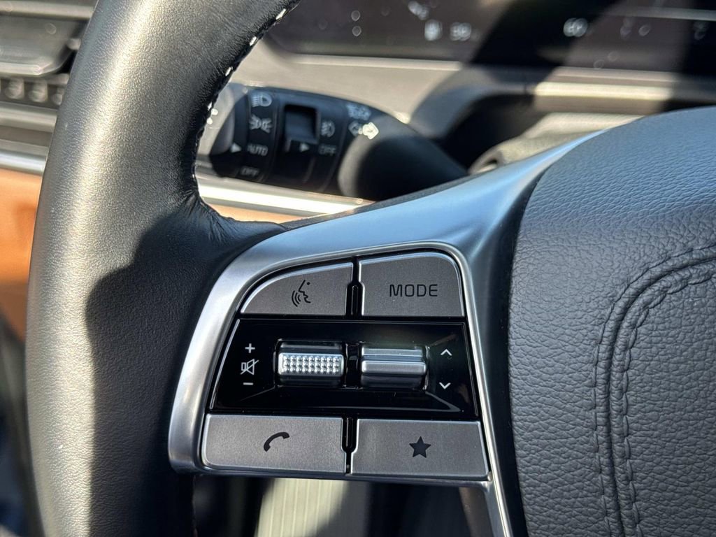 Used 2023 Kia Telluride SX X-Line image 30