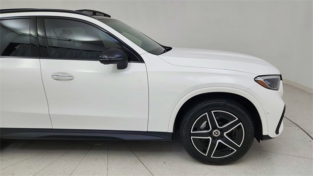 Used 2024 Mercedes-Benz GLC 300 4MATIC w/ AMG Line image 7