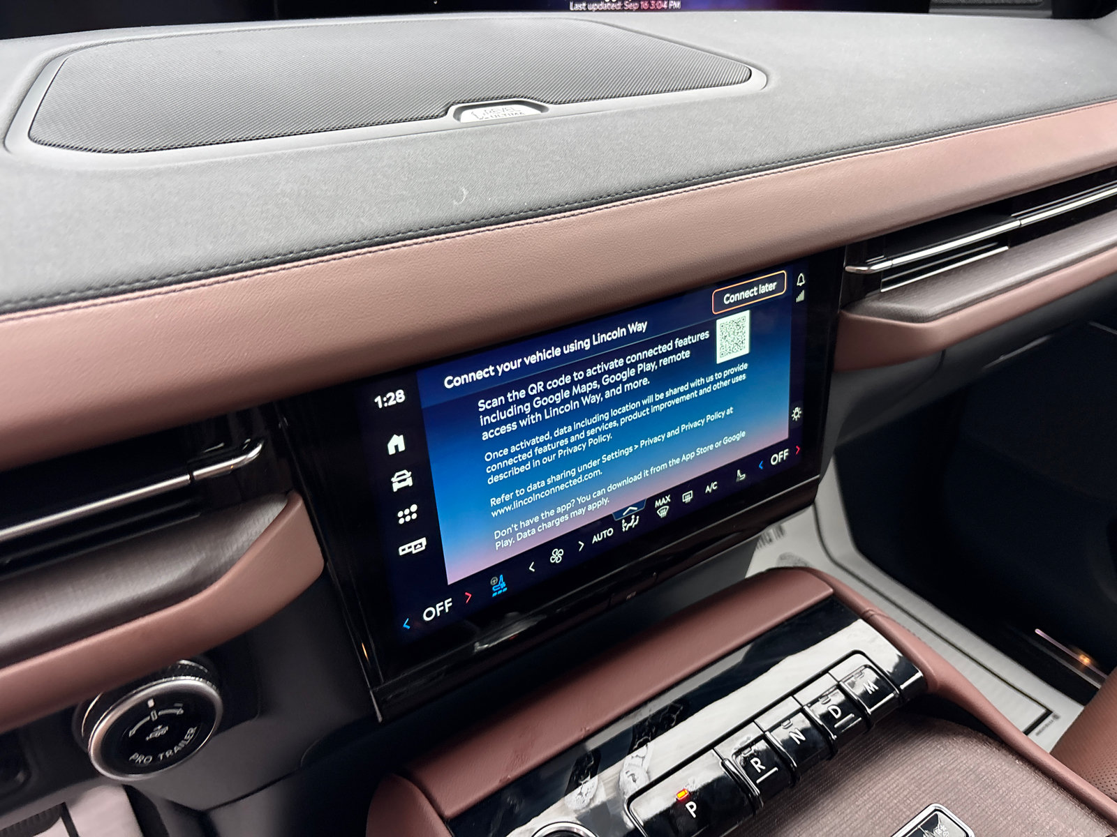 New 2026 Lincoln Navigator L Reserve AWD/4WD image 21