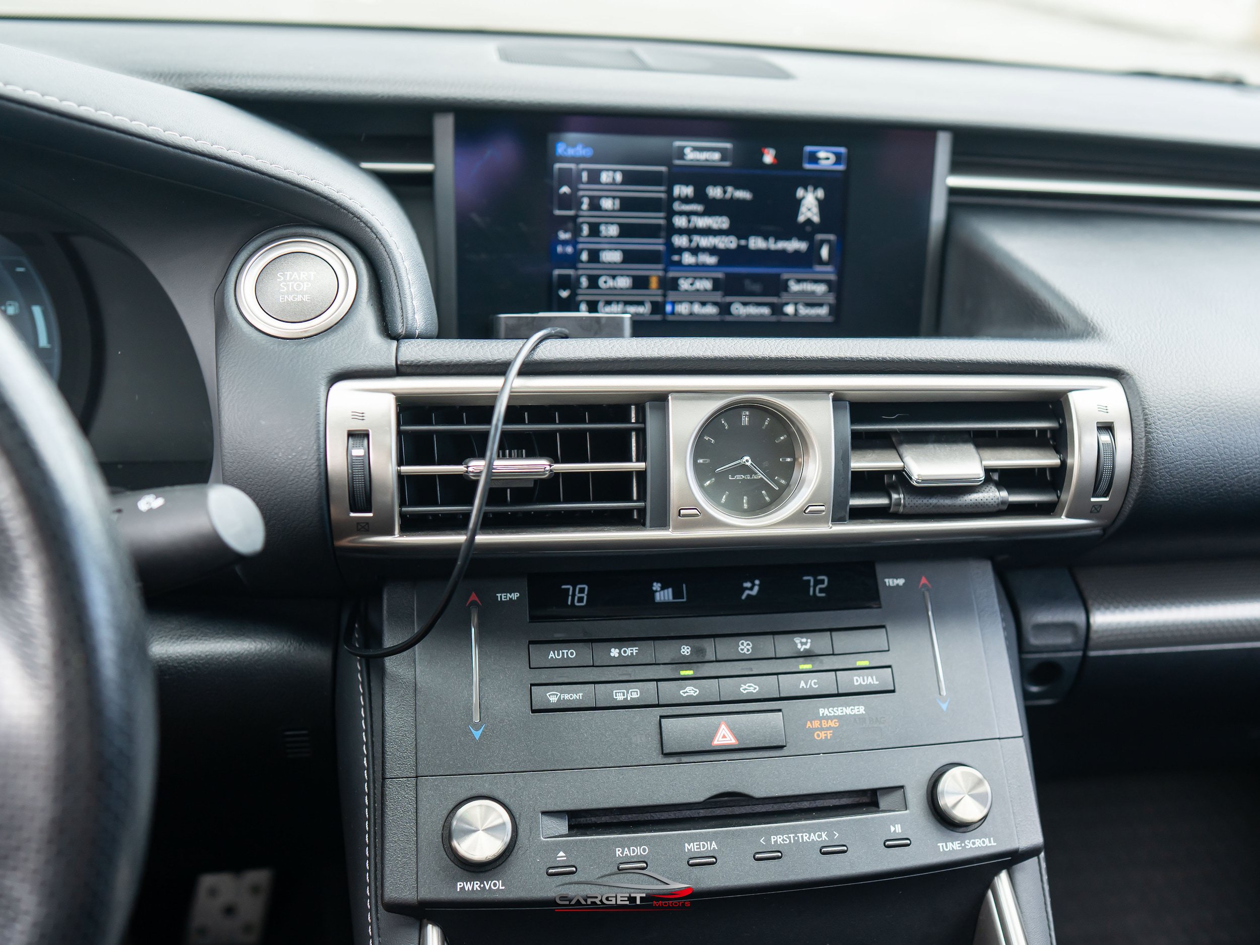 Used 2016 Lexus IS 300 AWD w/ F Sport Package image 31