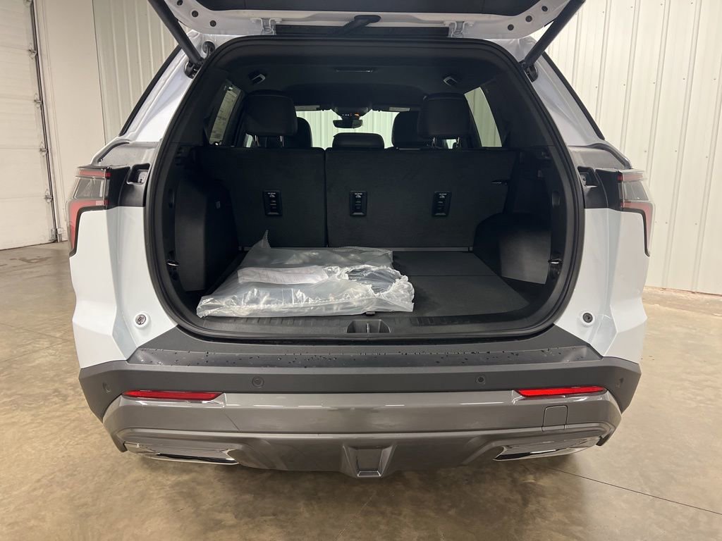 New 2026 Chevrolet Equinox ACTIV w/ Convenience Package III image 6