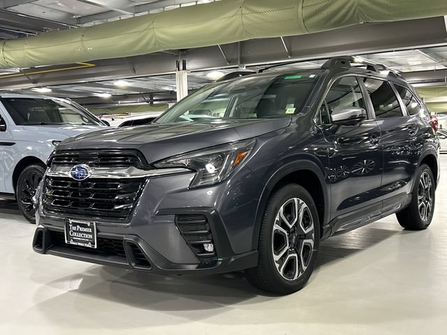 Used 2023 Subaru Ascent Limited w/ Technology Package AWD/4WD image 5
