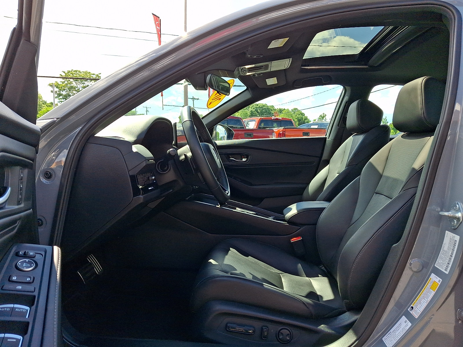 Used 2024 Honda Accord Sport image 14