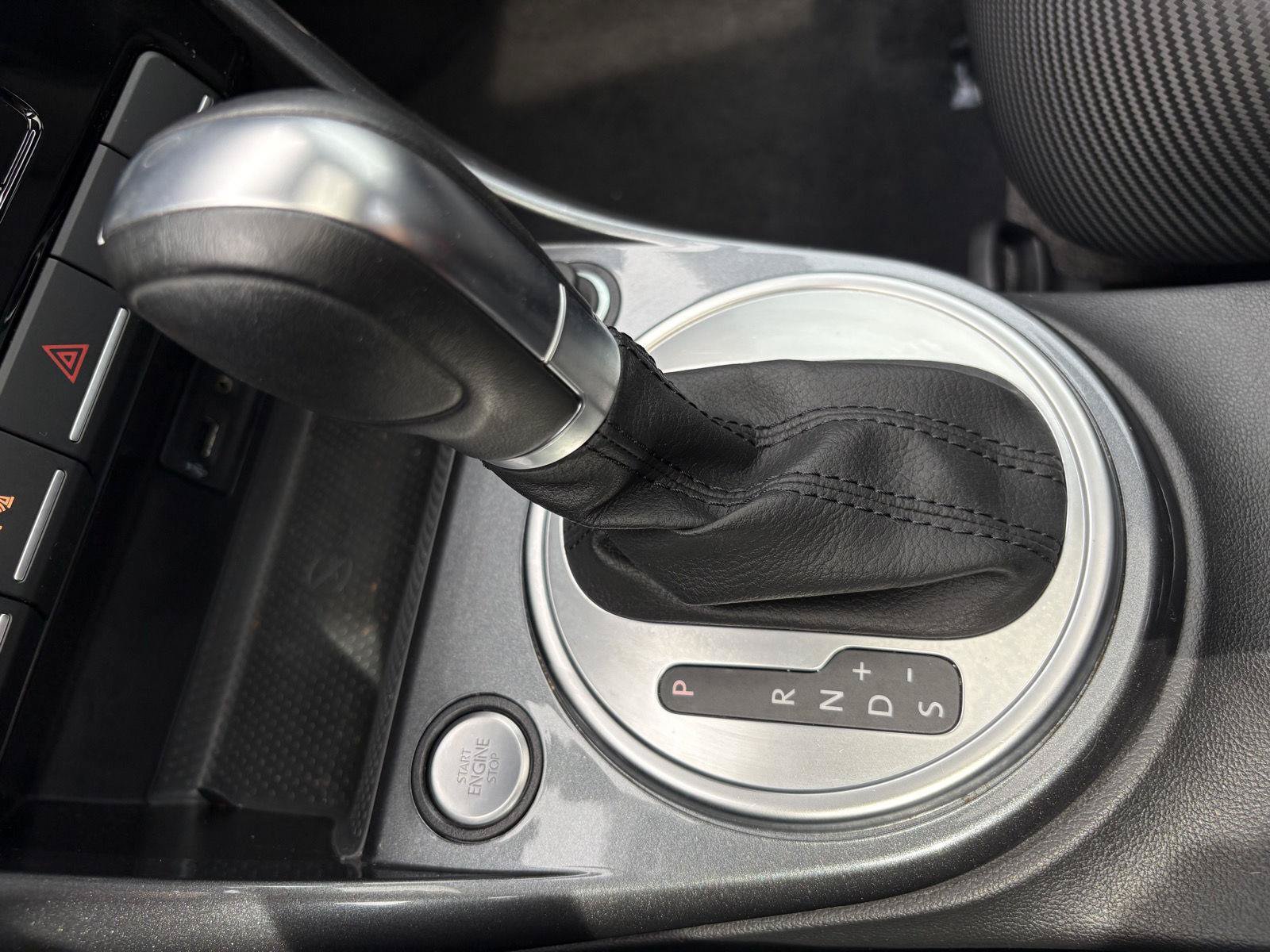Used 2019 Volkswagen Beetle 2.0T SE w/ SE Premium Package FWD image 18