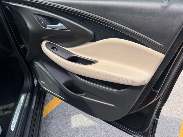 Used 2017 Buick Envision Premium AWD/4WD image 41