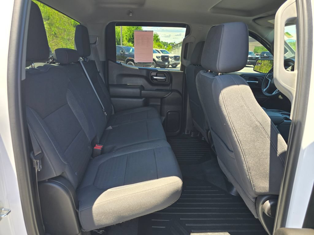 Certified 2022 Chevrolet Silverado 1500 Custom w/ Rally Edition AWD/4WD image 27