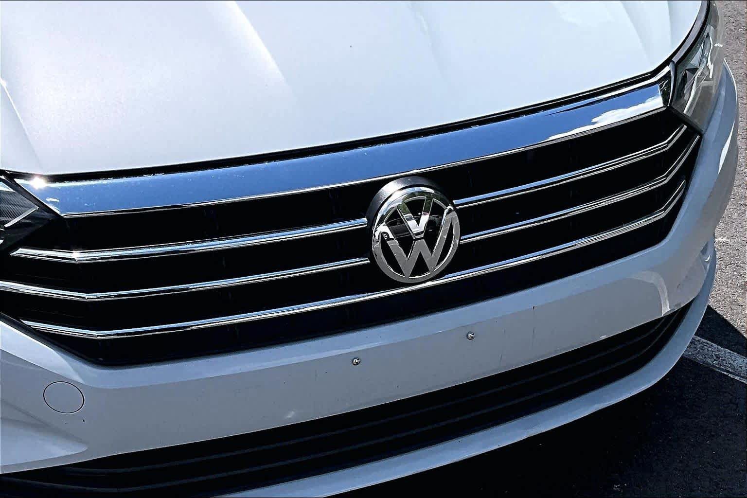 Used 2019 Volkswagen Jetta S w/ Driver Assistance Package FWD image 29