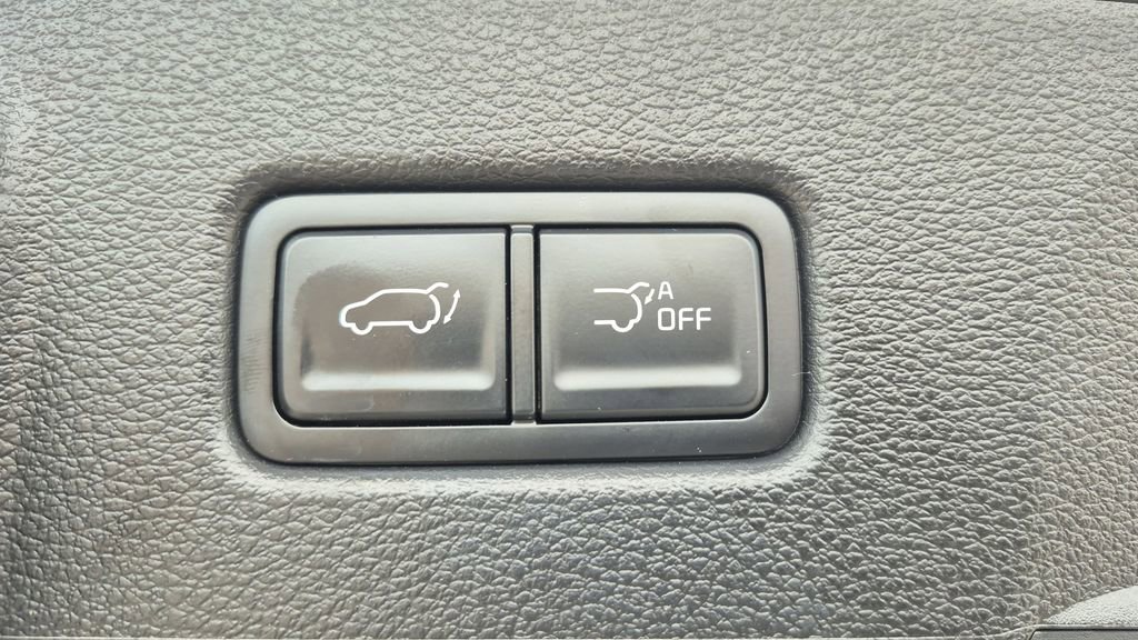 Certified 2025 Kia Telluride S image 18