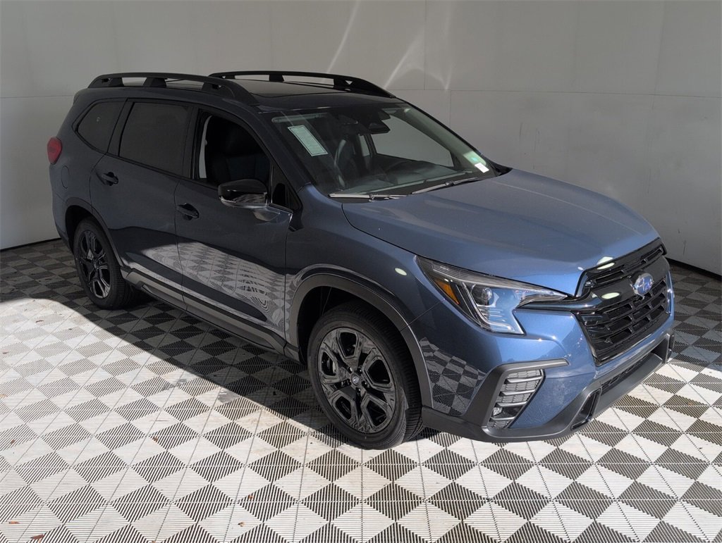 New 2025 Subaru Ascent Bronze Edition image 2