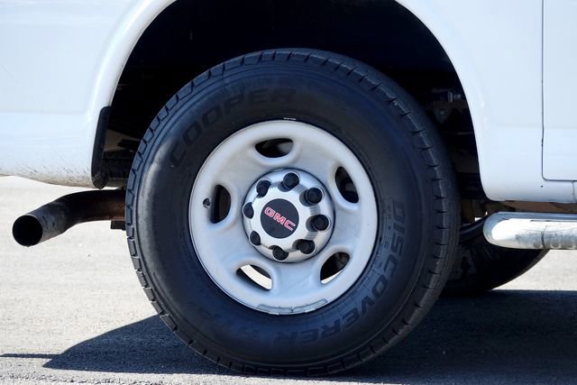 Used 2017 GMC Savana 2500 2500 image 18