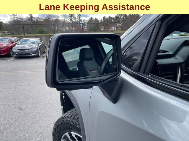 Used 2023 GMC Sierra 1500 AT4 w/ Technology Package image 8