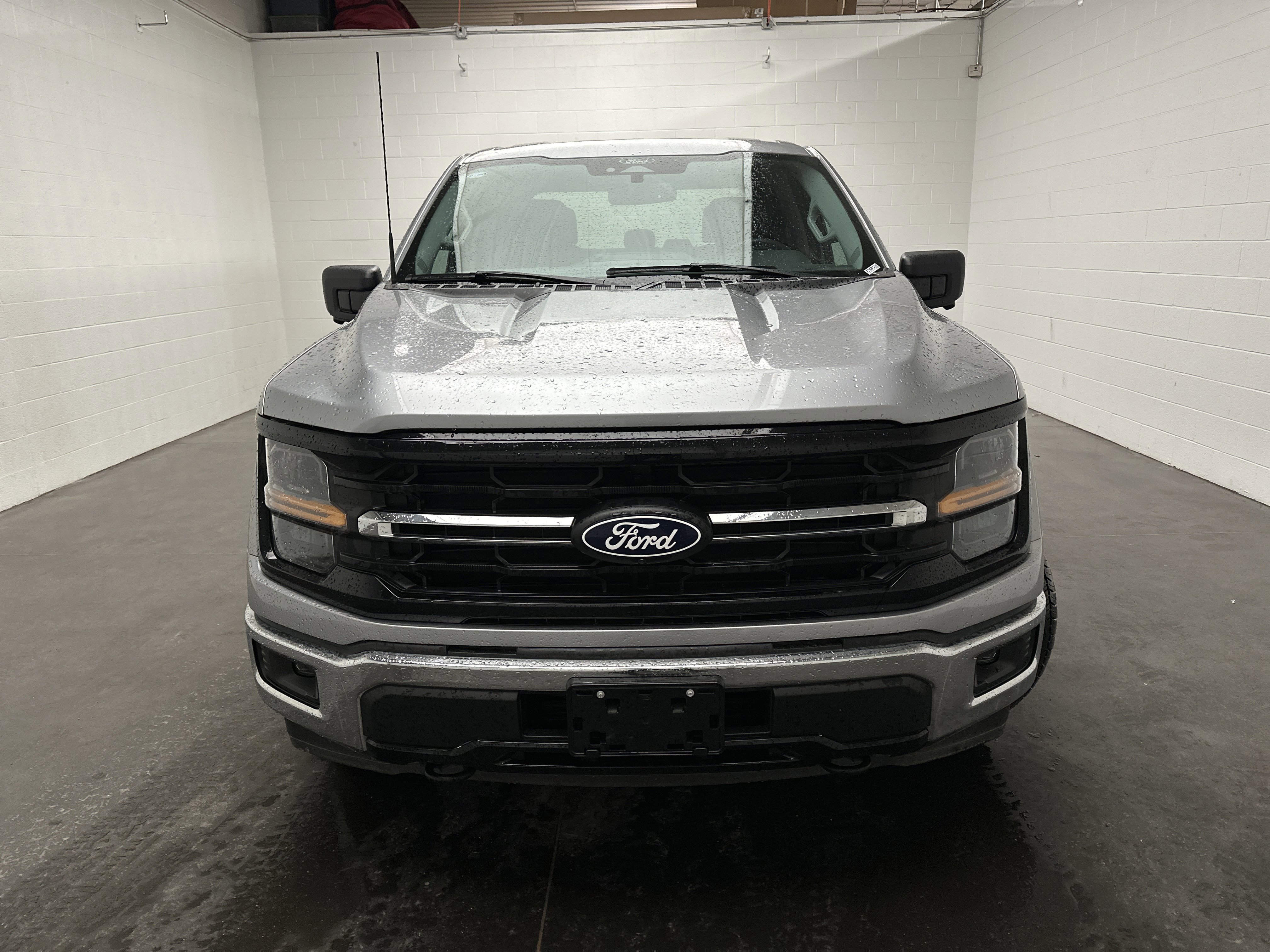 Used 2024 Ford F150 XLT w/ FX4 Off-Road Package image 3