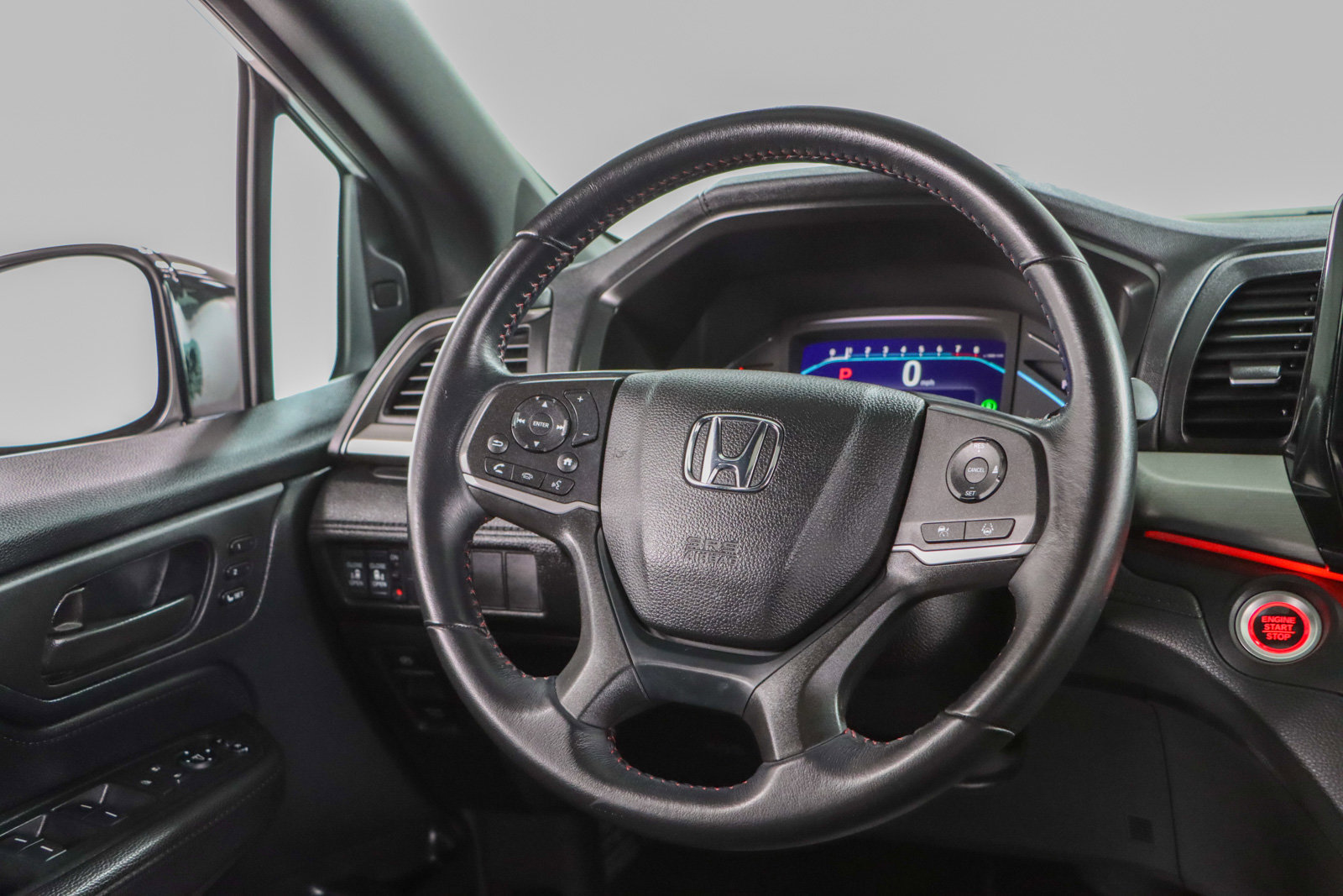 Used 2023 Honda Odyssey Sport image 12