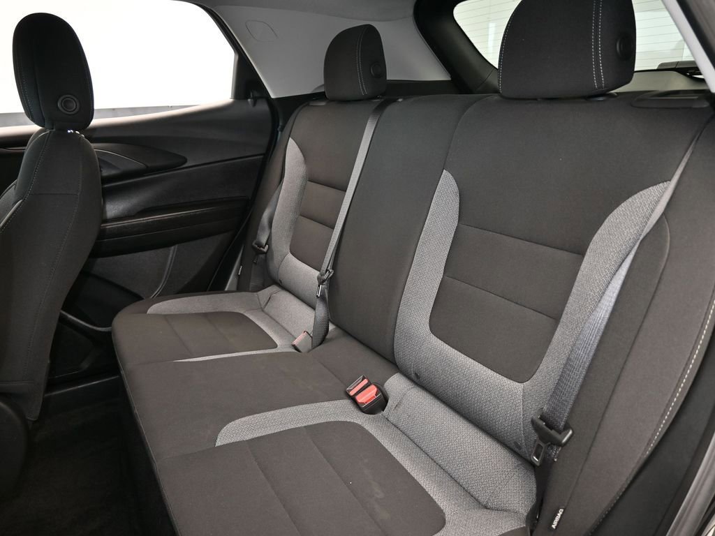Used 2024 Chevrolet TrailBlazer LT image 29