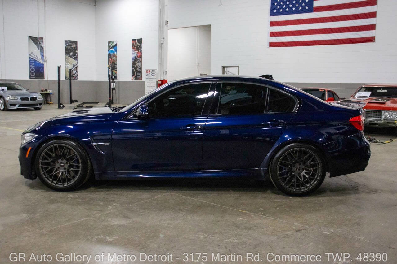 Used 2016 BMW M3 image 3