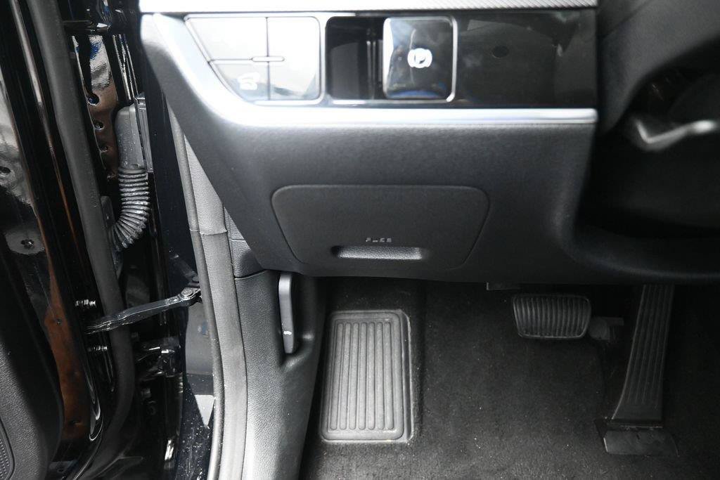 Used 2025 Kia Sportage SX FWD image 16