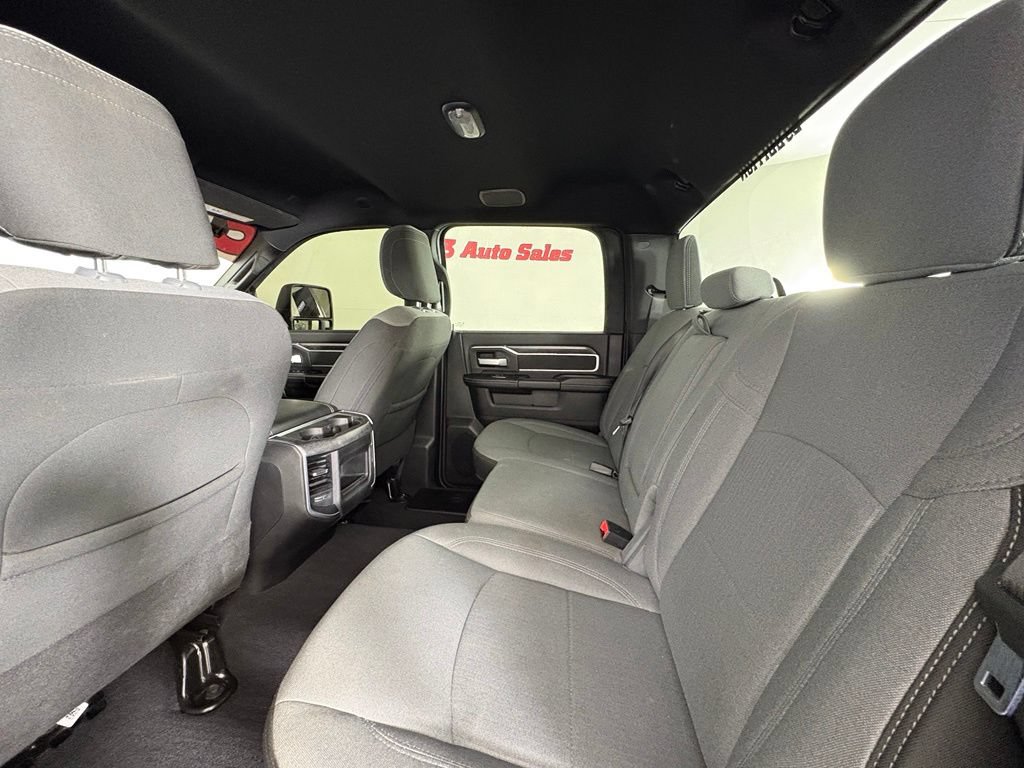 Used 2024 RAM 3500 Big Horn AWD/4WD image 38