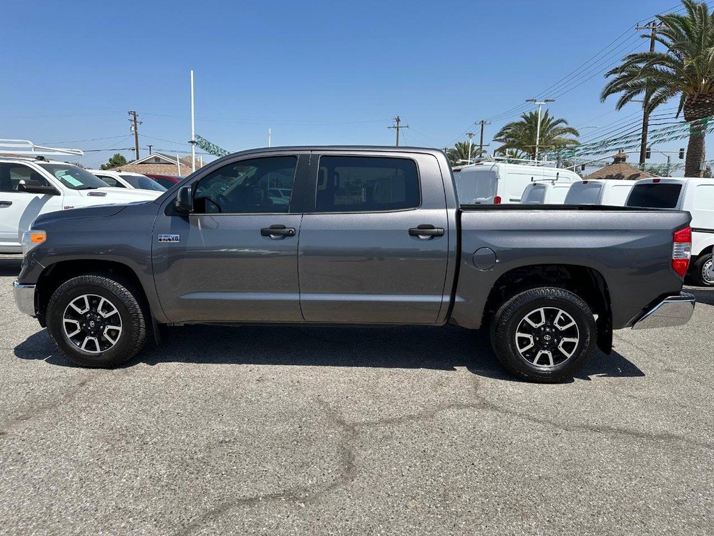 Used 2017 Toyota Tundra SR5 image 10