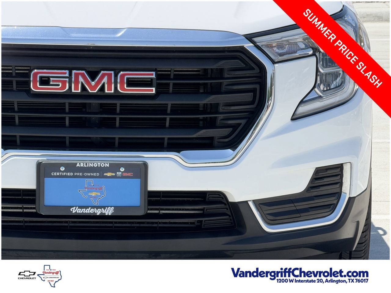 Certified 2024 GMC Terrain SLE w/ Fleet Convenience Package FWD image 8