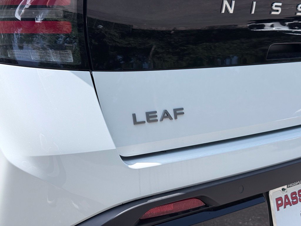 New 2026 Nissan Leaf SV+ w/ Floor Mat Package (SV+) FWD image 7