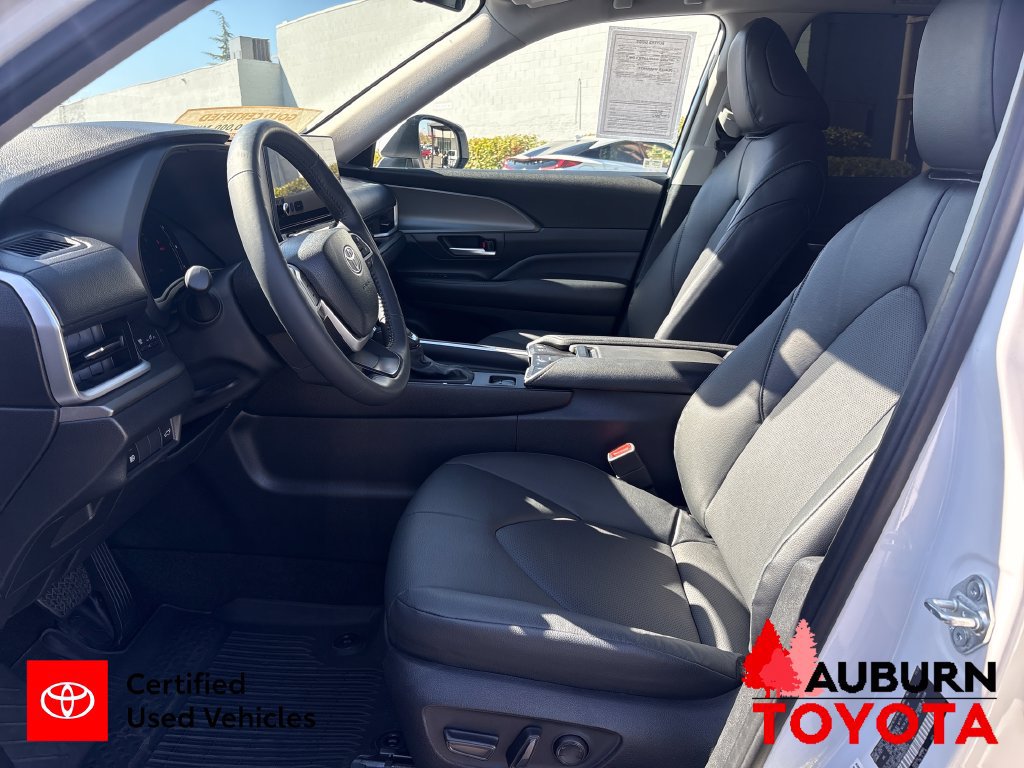 Certified 2024 Toyota Grand Highlander AWD Hybrid image 12