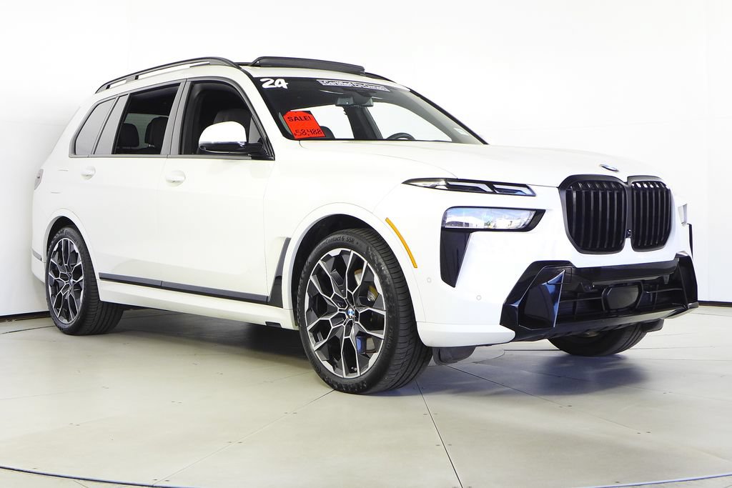Certified 2024 BMW X7 xDrive40i w/ M Sport Package AWD/4WD image 3