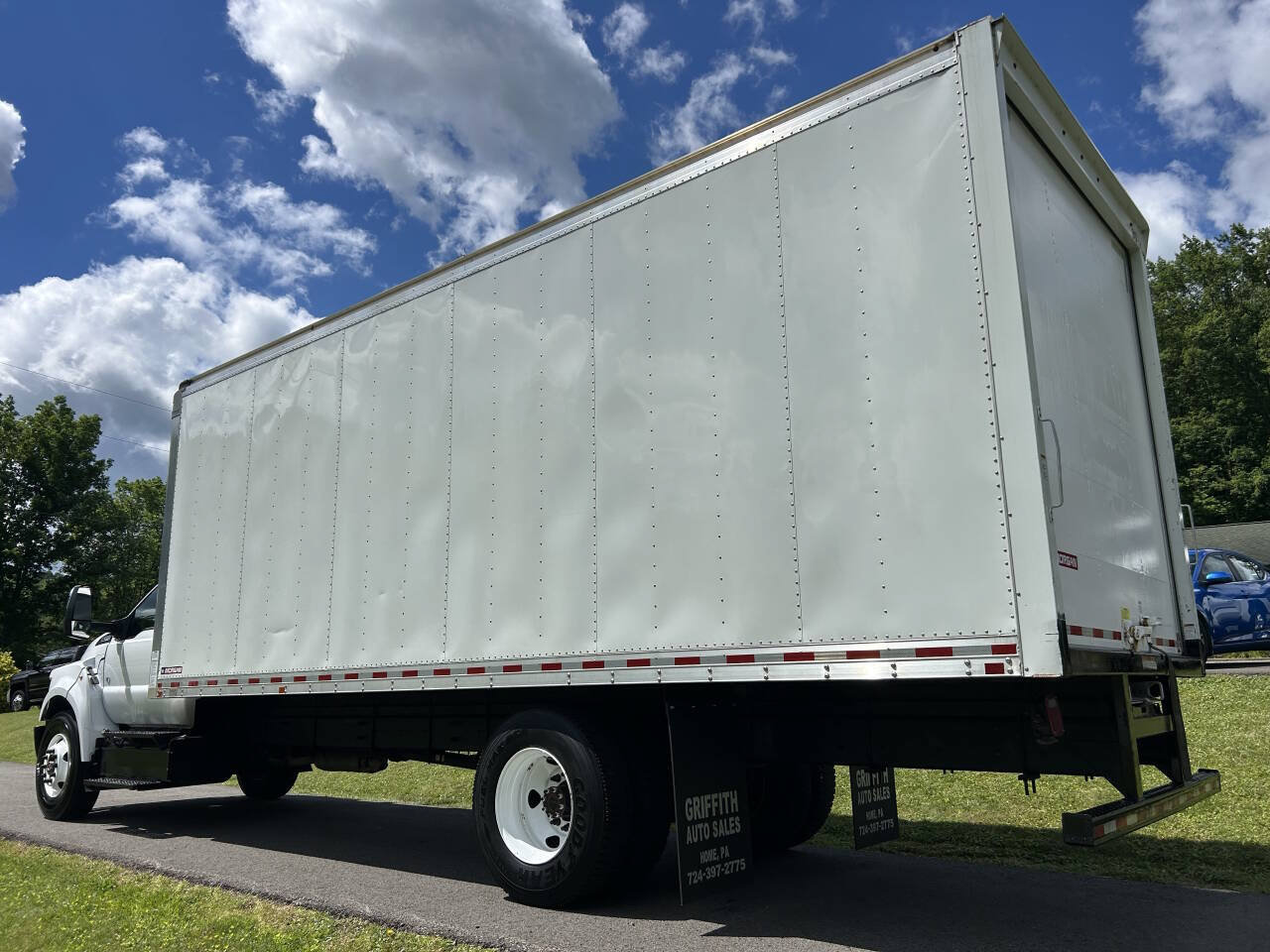 Used 2023 Ford F650 2WD Regular Cab Super Duty image 12