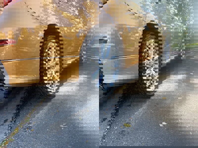 Used 2009 Toyota Matrix XRS image 23