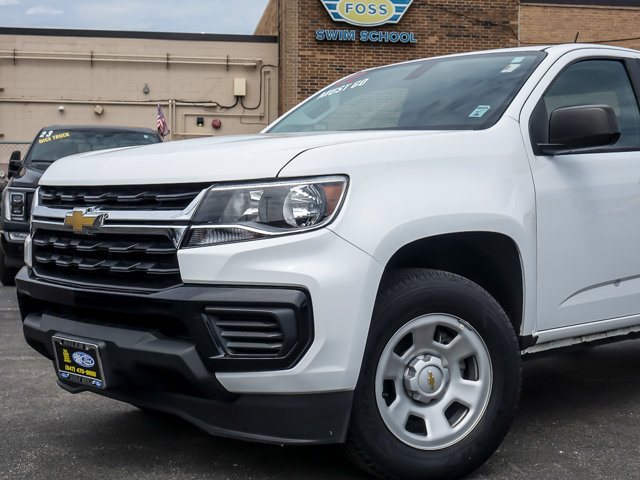 Used 2022 Chevrolet Colorado W/T w/ WT Convenience Package RWD image 2